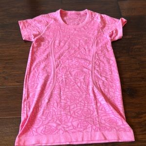 Old School Pink Lululemon Swiftly Tech w/ Floral Pattern